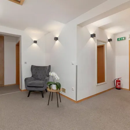 Gostilna Logar 3* Hotemaze