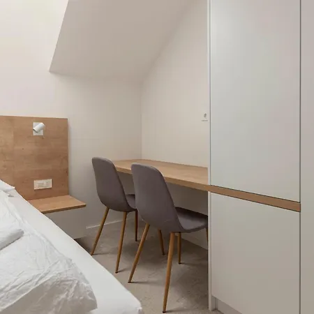 Gostilna Logar Hotel Hotemaze