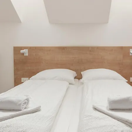 Hotel Gostilna Logar