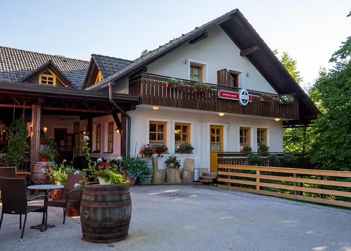 Gostilna Logar Hotell