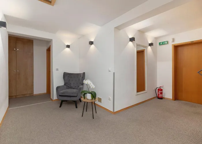 Gostilna Logar 3* Hotemaze